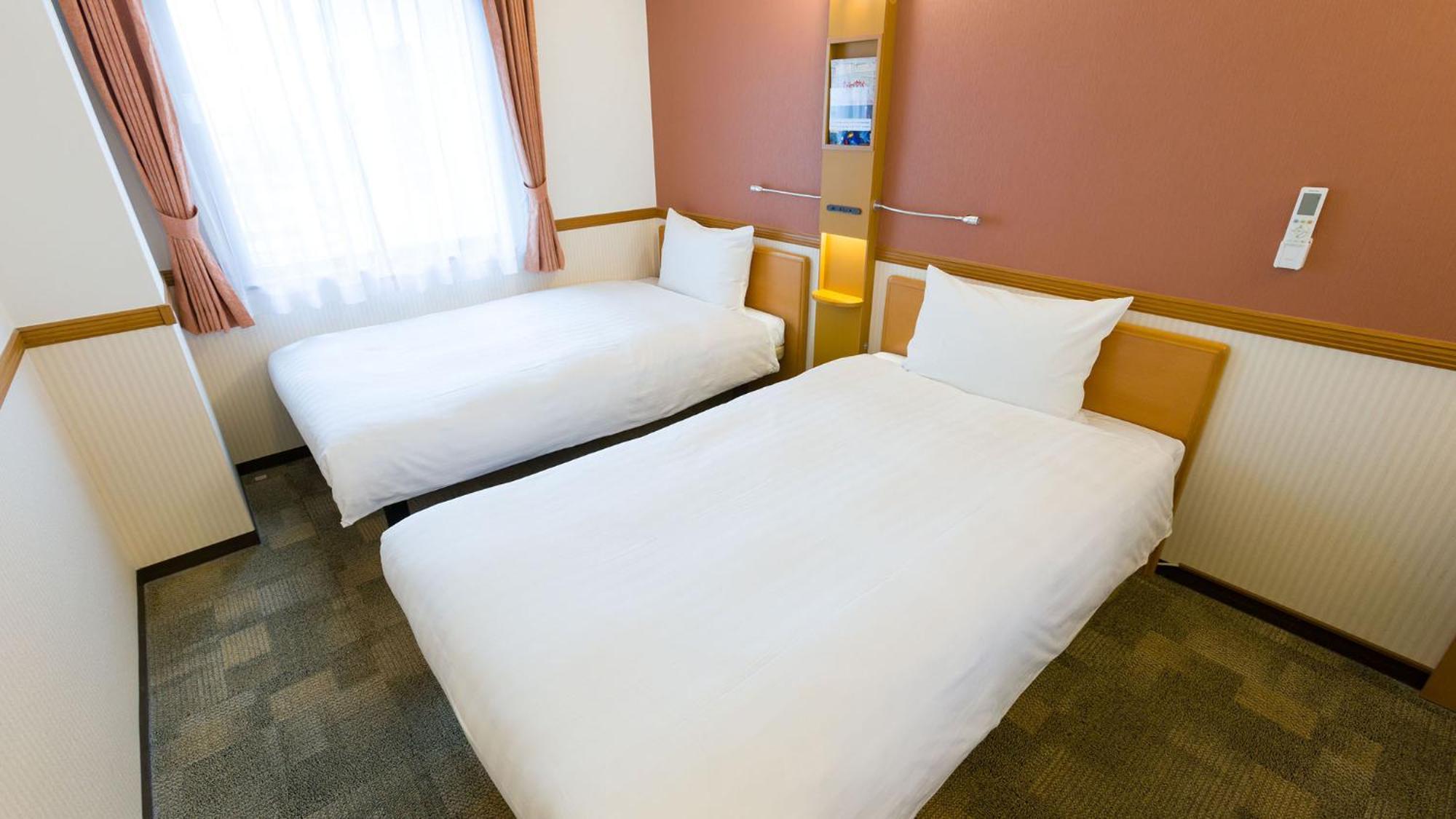 Toyoko Inn Hirosaki Ekimae Номер фото